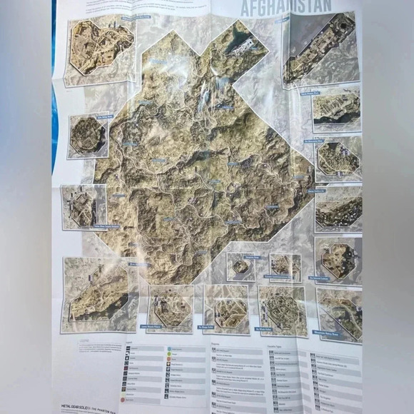 Metal Gear Solid V The Phantom  Pain - Game Guide w/ Map Poster - Picture 15 of 16